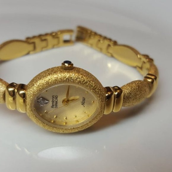 Working Armitron Now Diamond Chip One Jewel - Picture 3 of 8